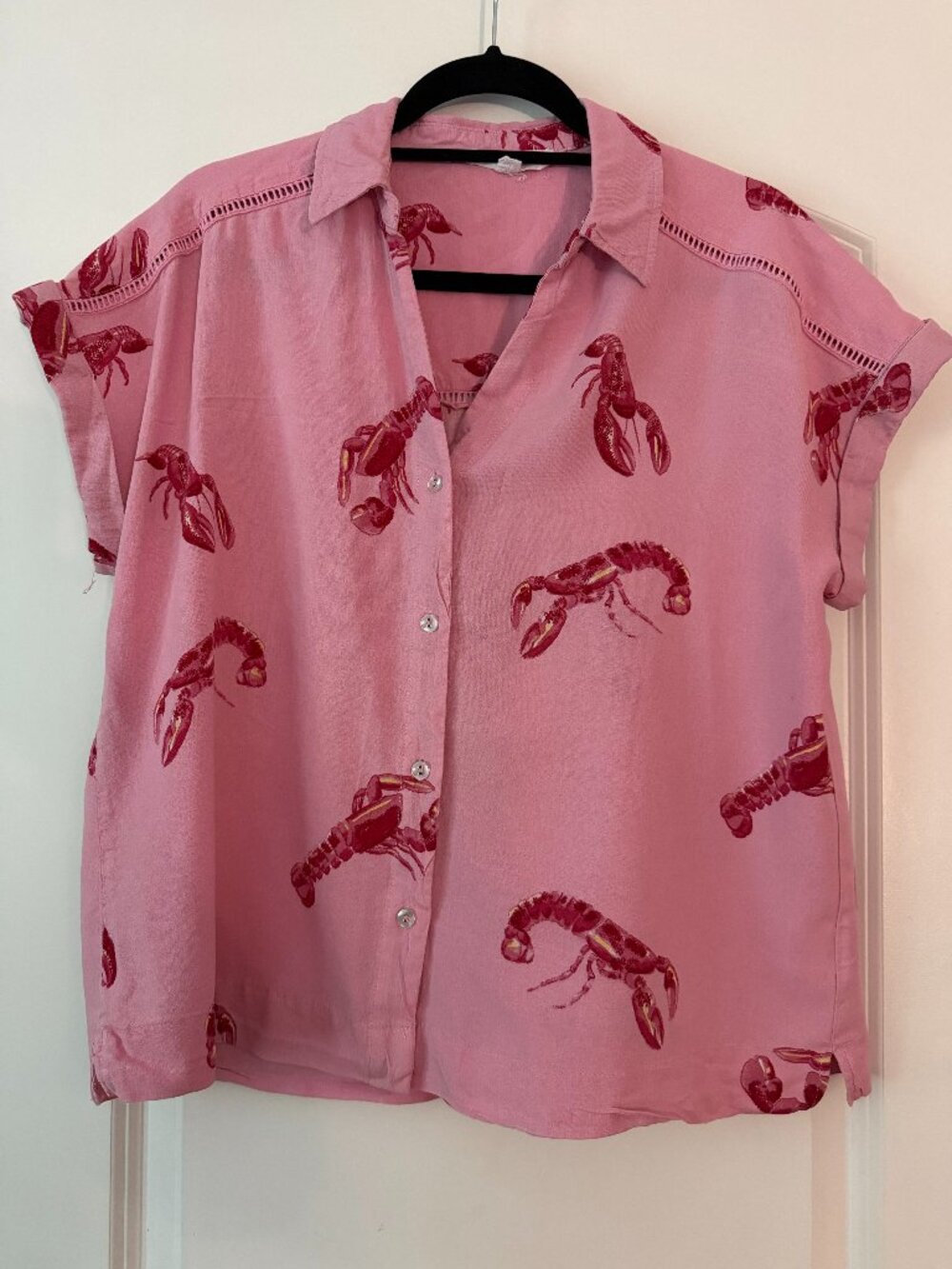 Pink lobster print short sleeve button up